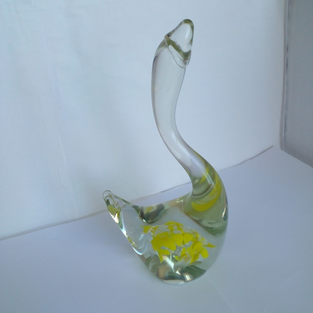 Murano glass art swan clear with yellow; blown glass art, great condition